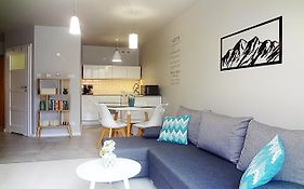 Holiday Hill Apartamenty Neli, Blisko Do Dworca Pkp